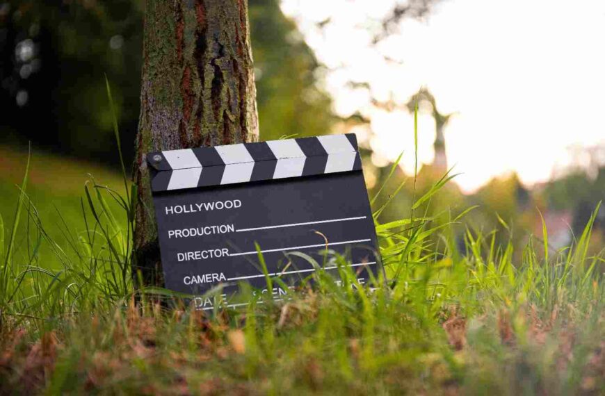 In-House Video Production vs Outsourced Studios